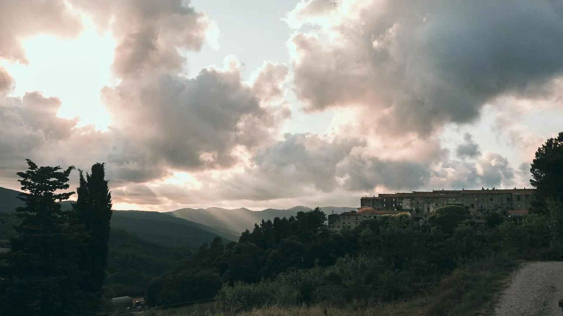 Il Cantuccio Di Monteverdi Marittimo, Borgo Di Canneto Canneto  Италия